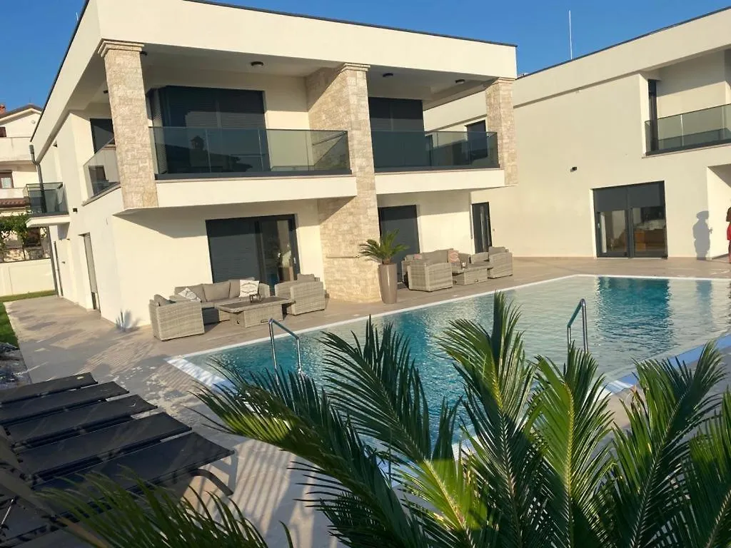 Vila Softic Azra Umago
