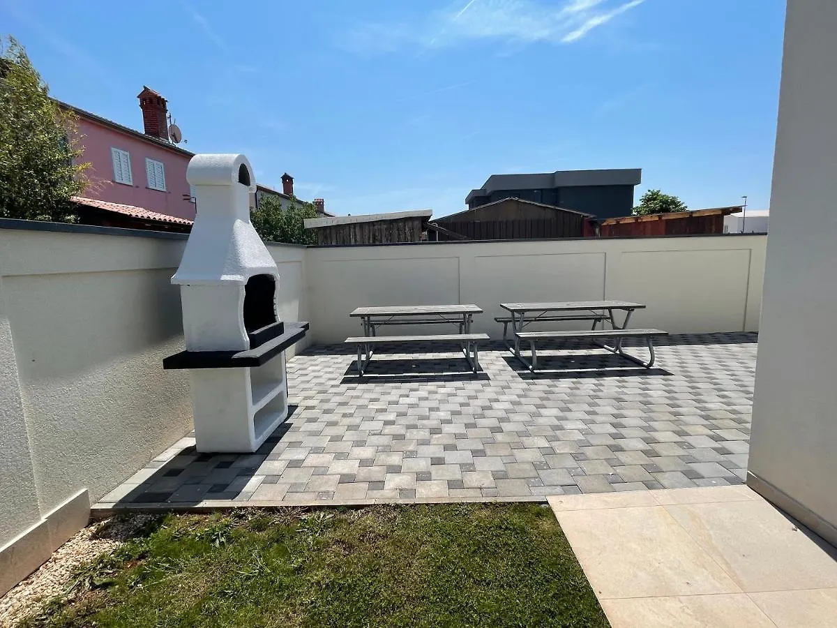 Vila Softic Azra Umag Apartment