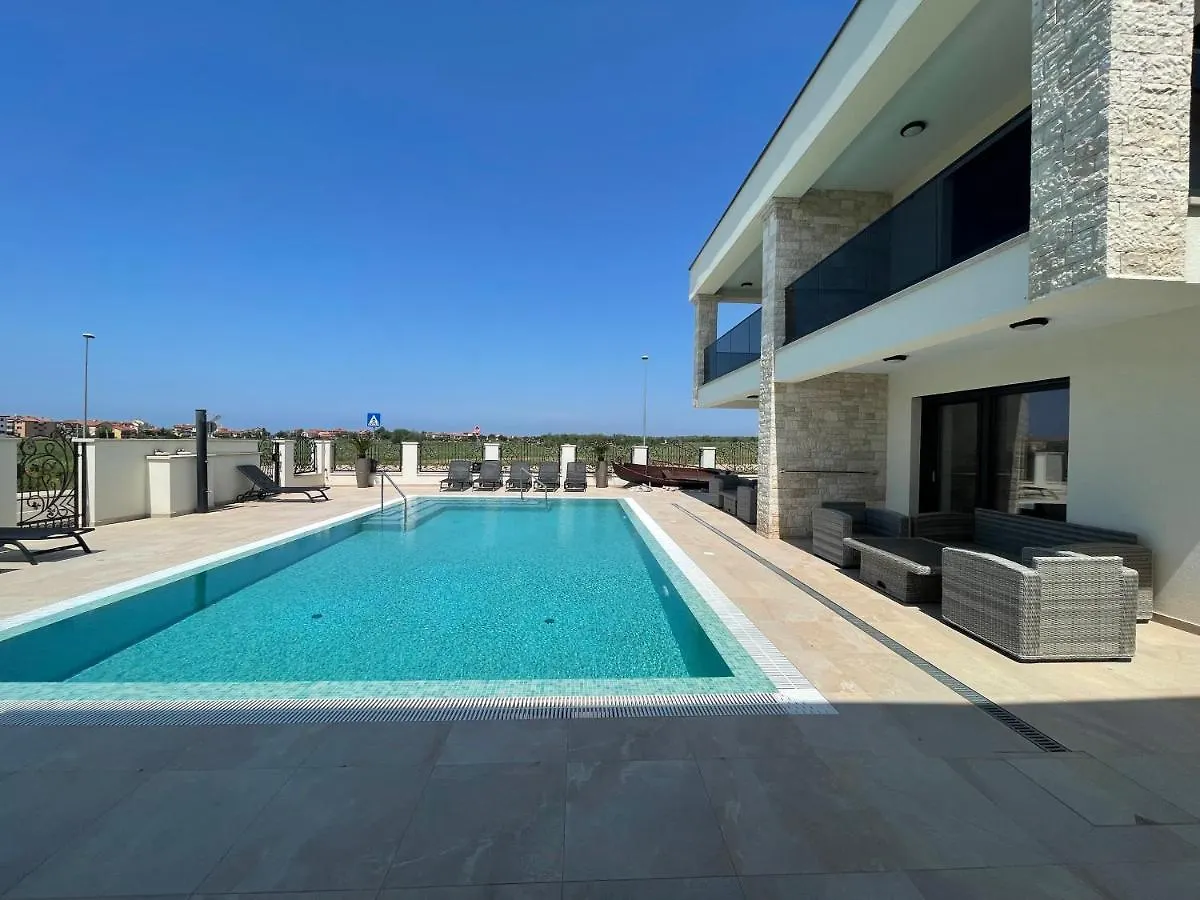 Vila Softic Azra Umag 0*,  Croatia